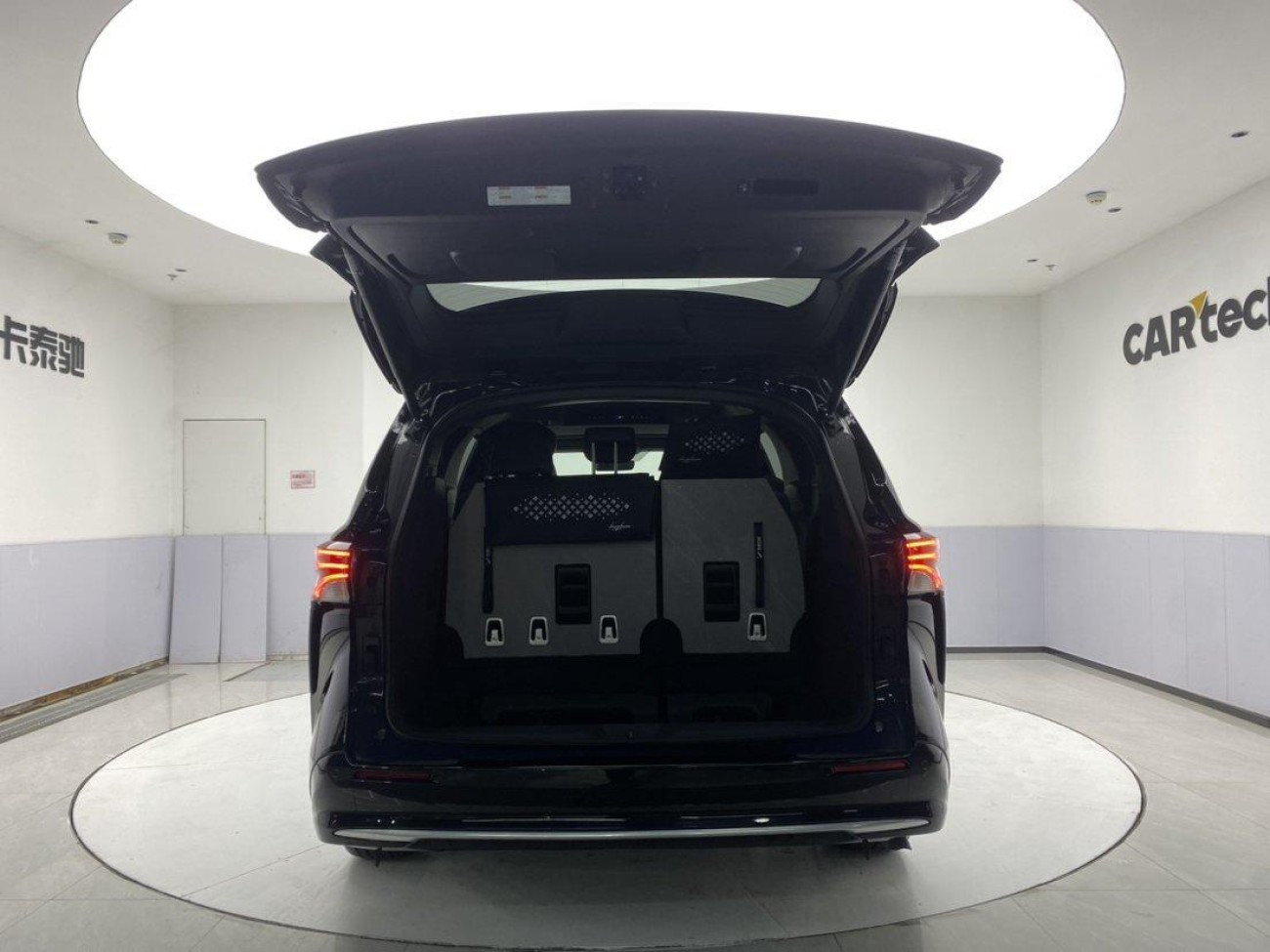 Toyota Sienna 2025