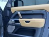Land Rover Defender 2023