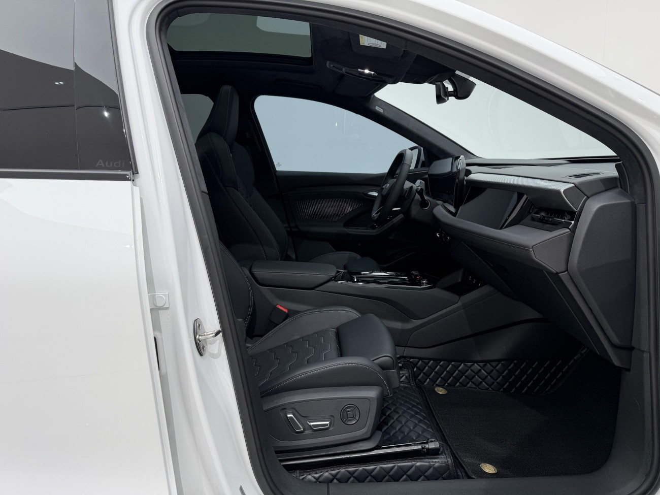 Audi e-tron 2026