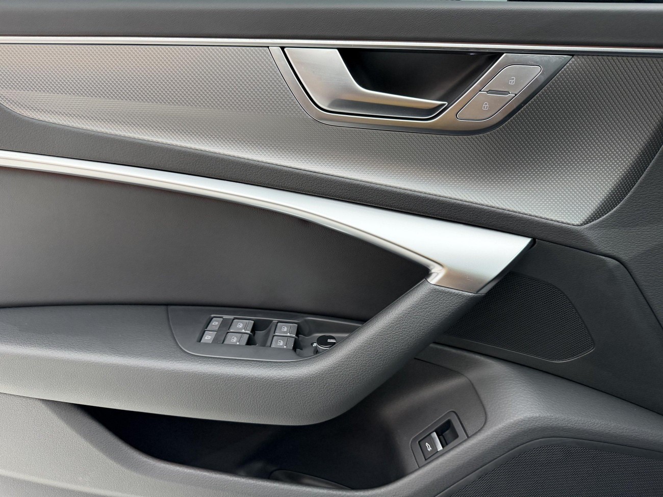 Audi A6L 40 TFSI 2024