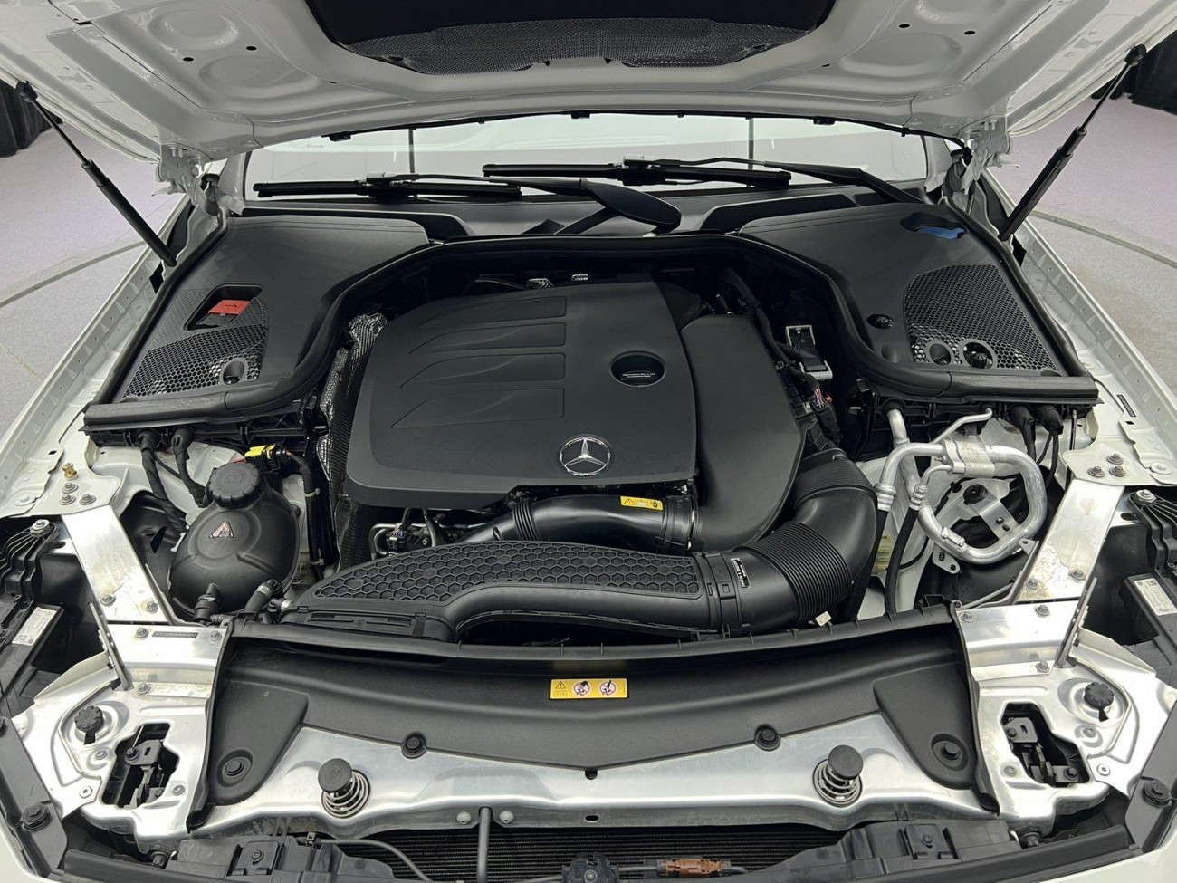 Mercedes-Benz CLS 300 2021