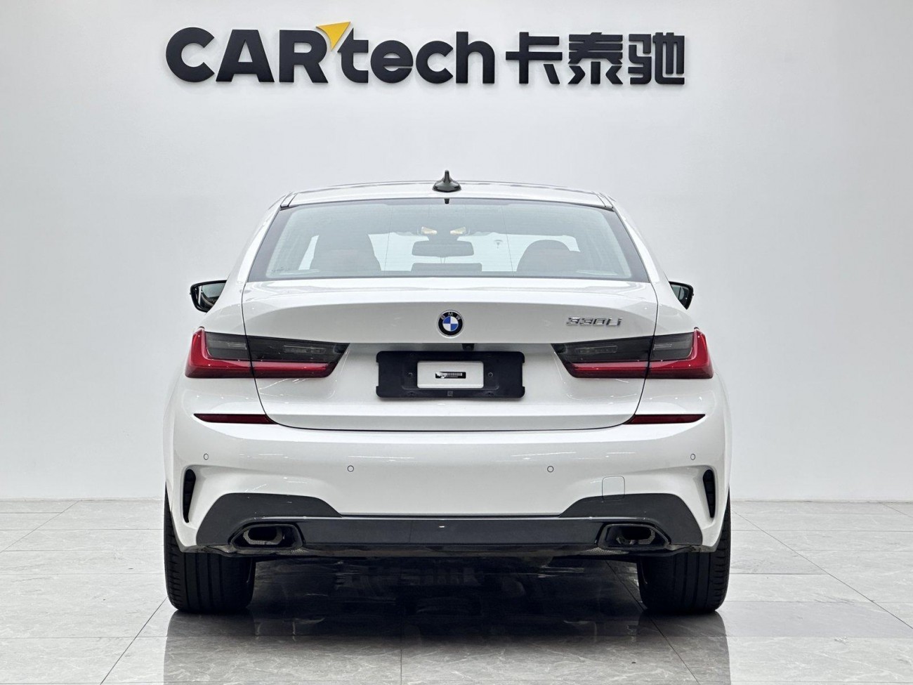 BMW 330Li 2021