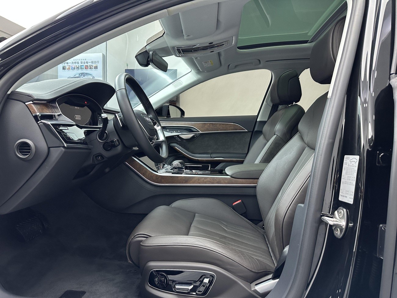 Audi A8L 50 TFSI 2020