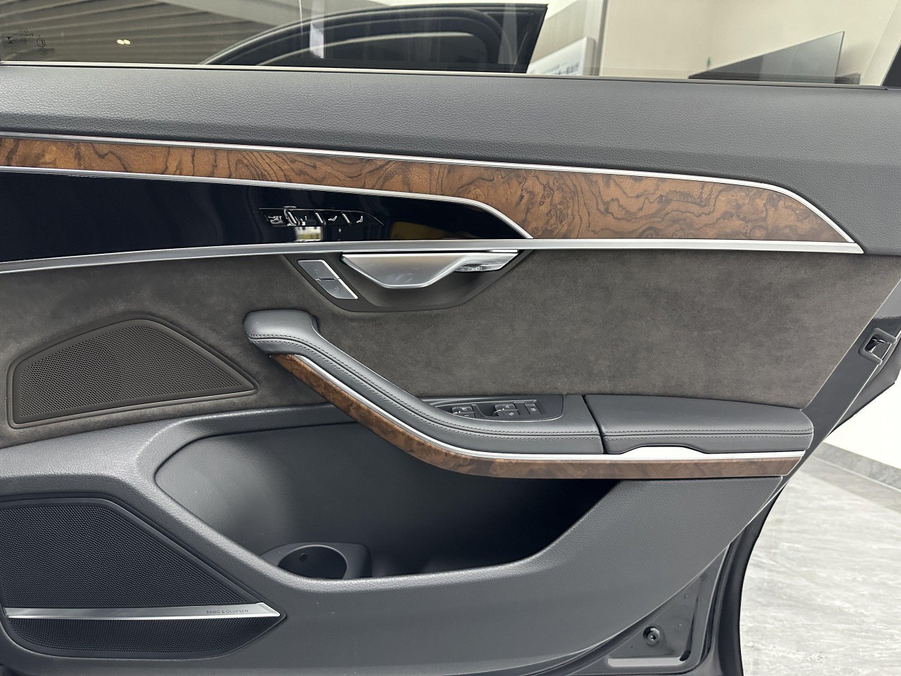 Audi A8L 50 TFSI 2020