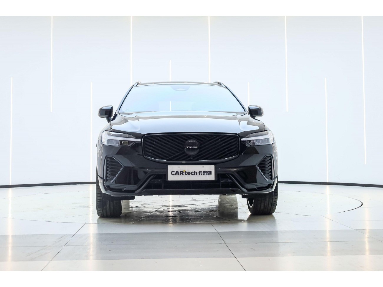 Volvo XC60 2025