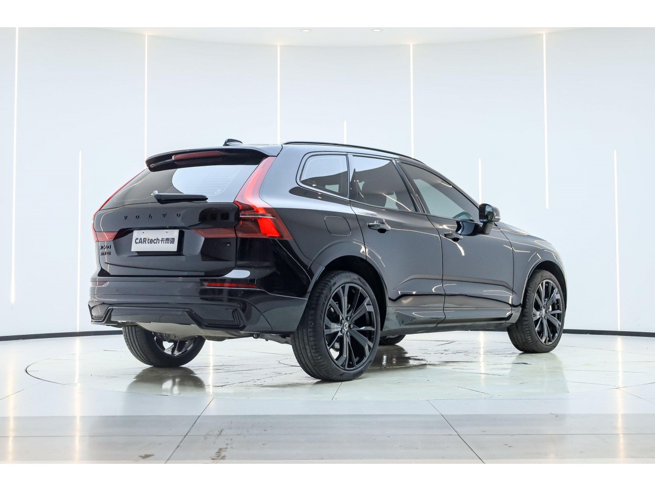 Volvo XC60 2025