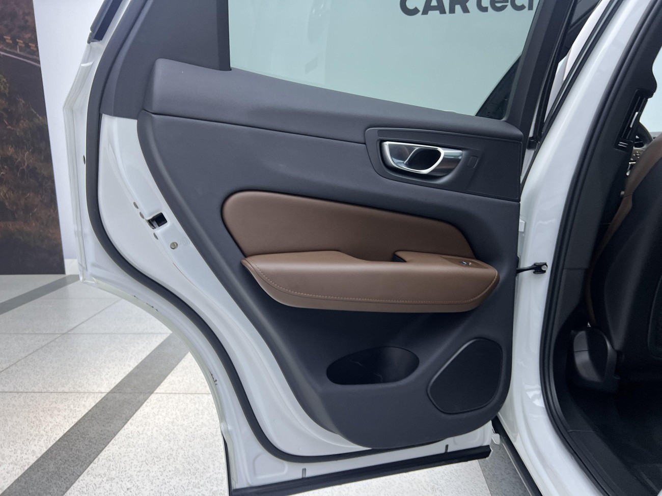 Volvo XC60 2022