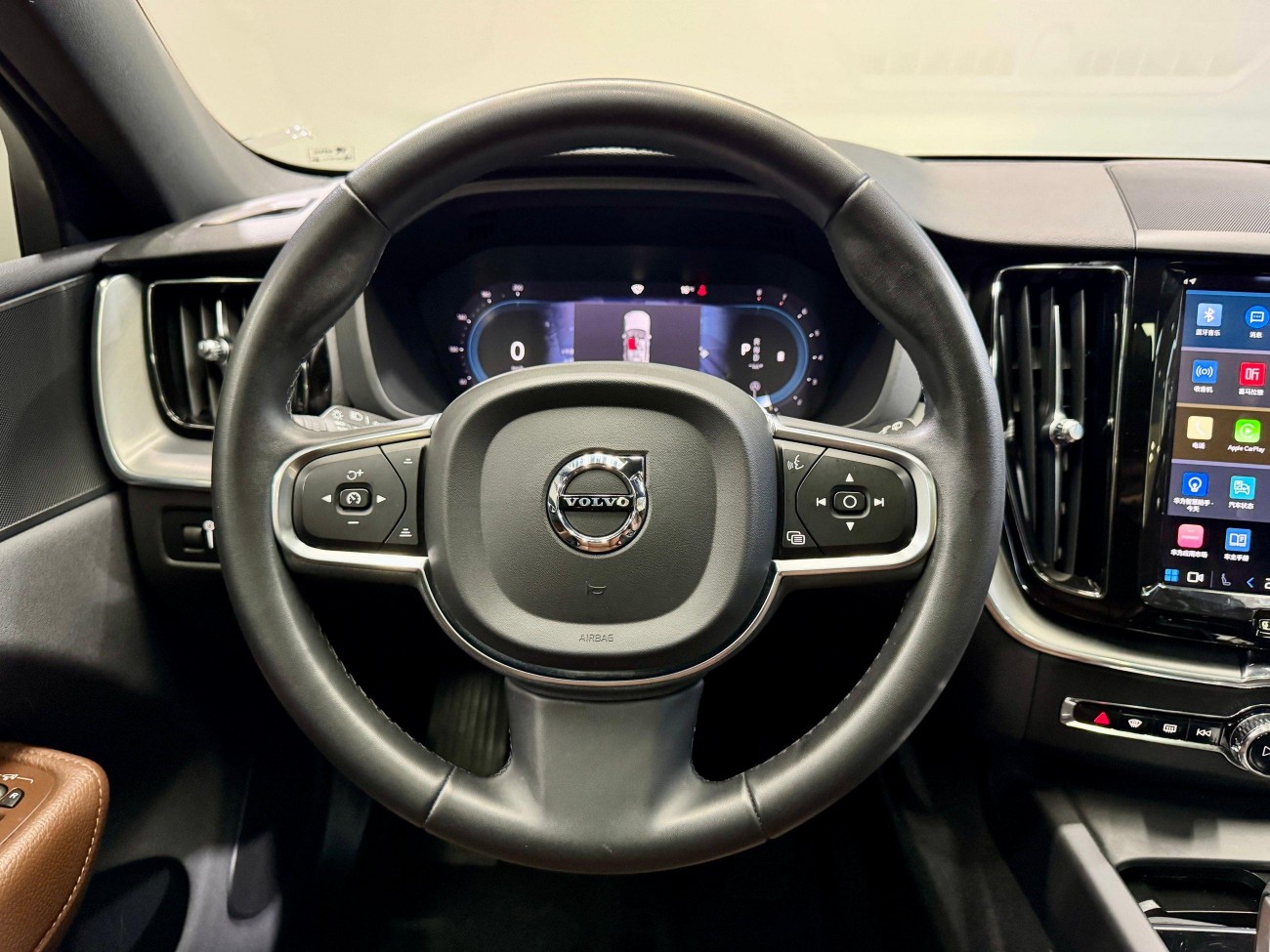 Volvo XC60 2022