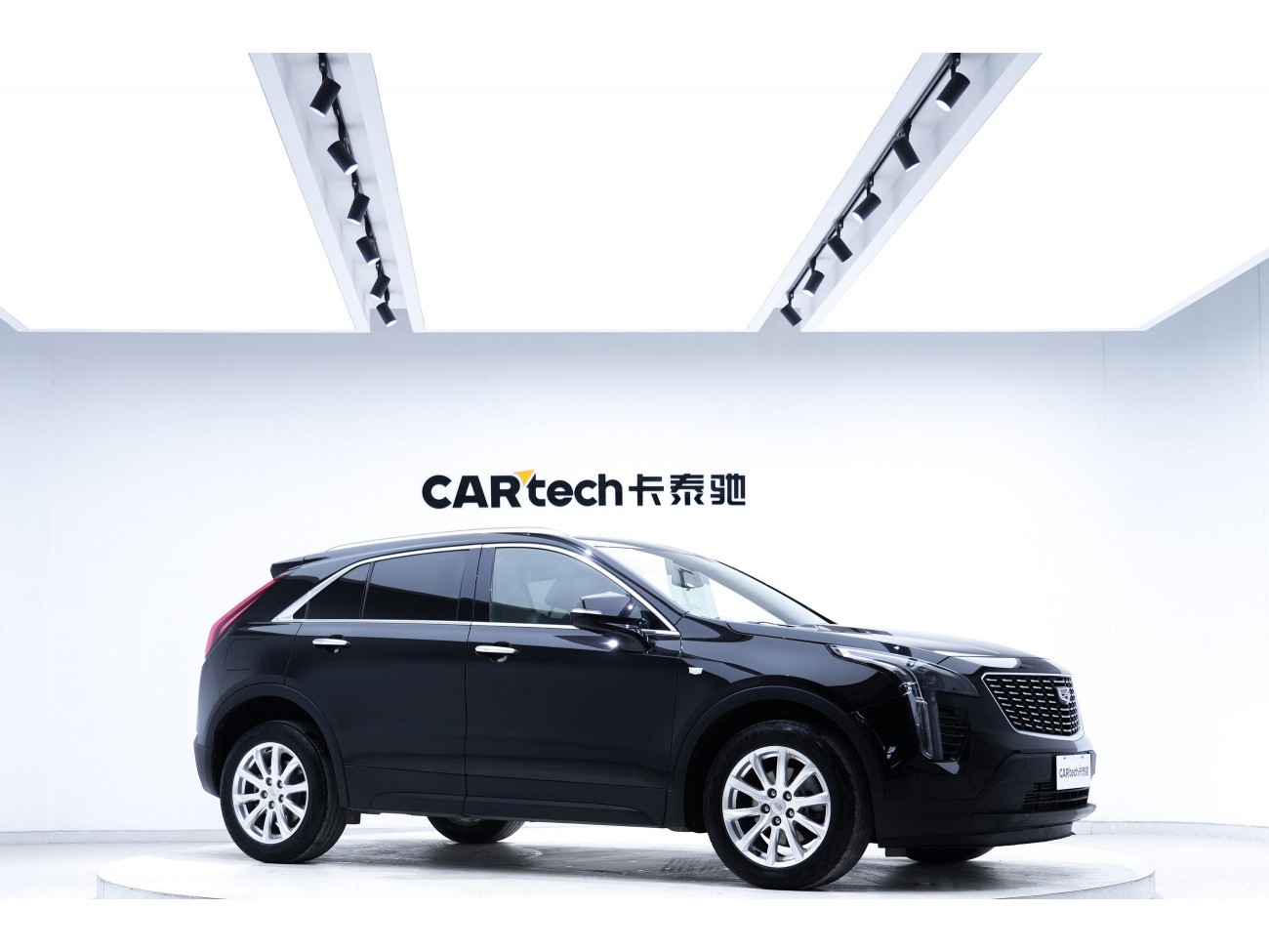 Cadillac XT4 2021