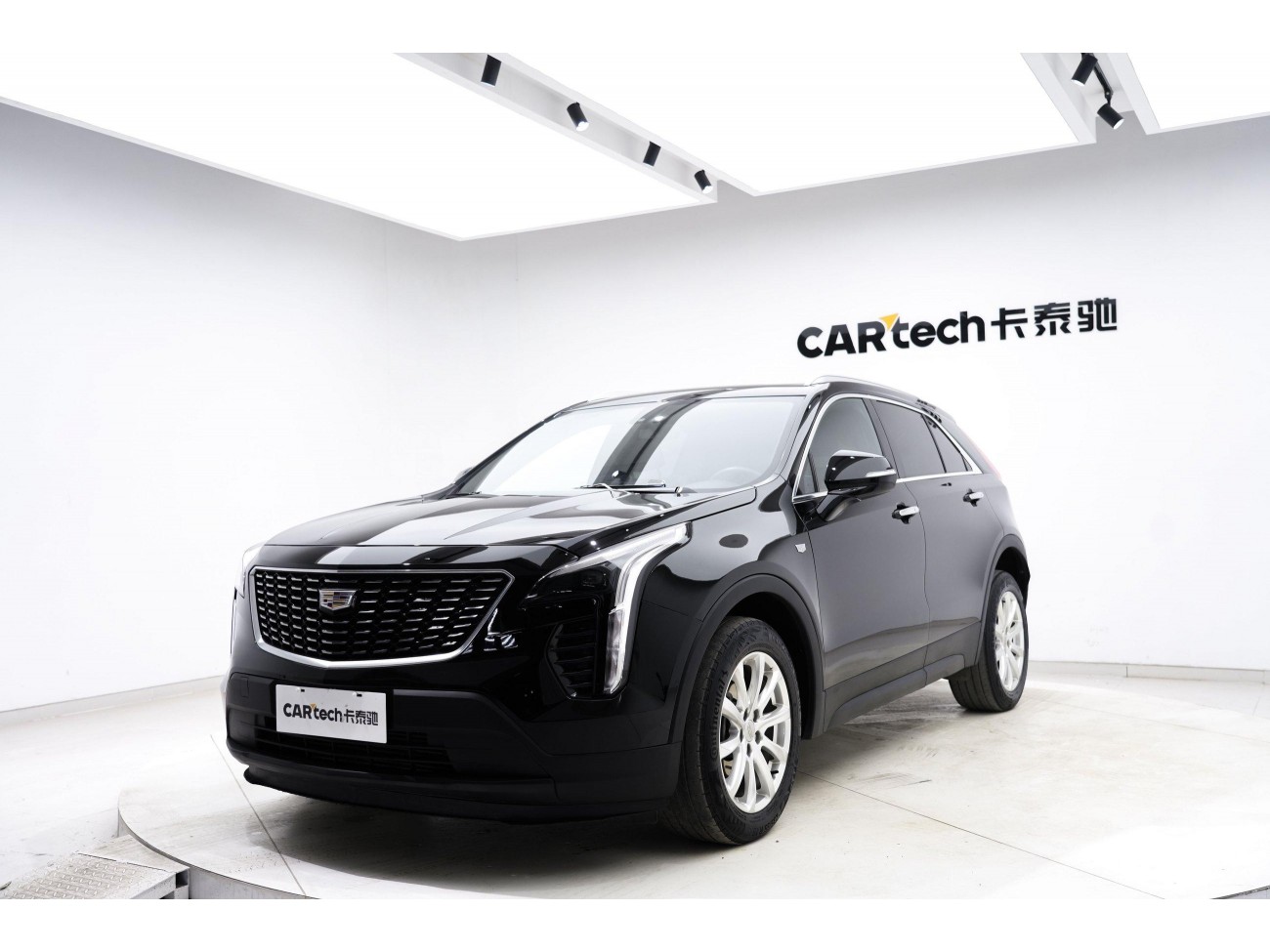 Cadillac XT4 2021