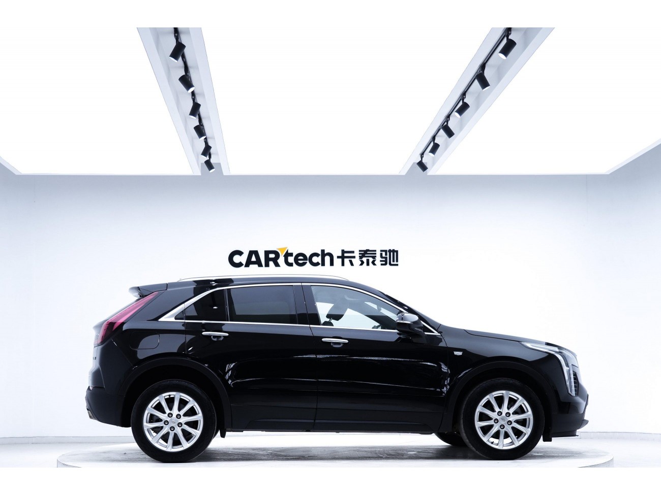 Cadillac XT4 2021