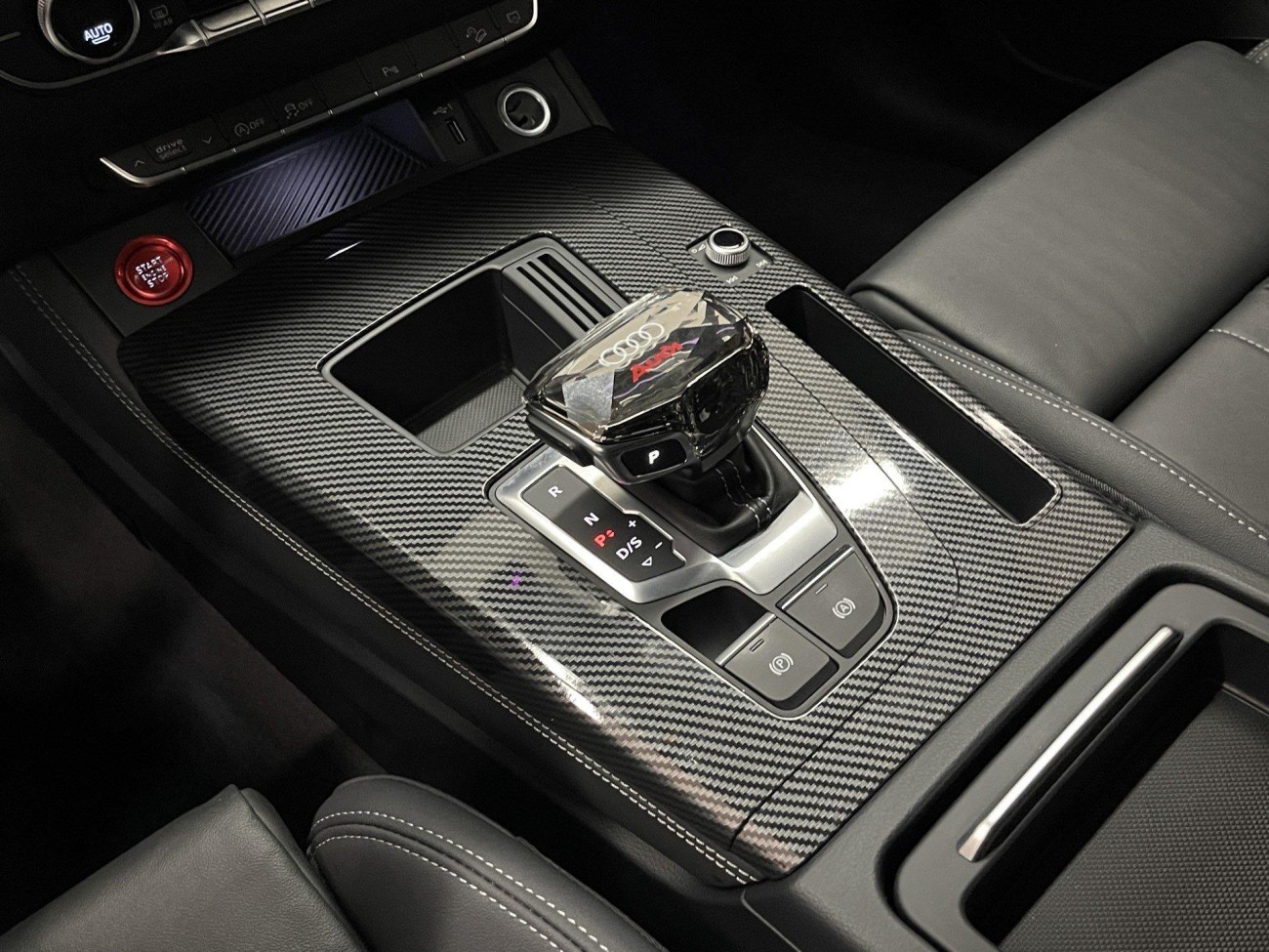 Audi Q5L 40 TFSI 2024