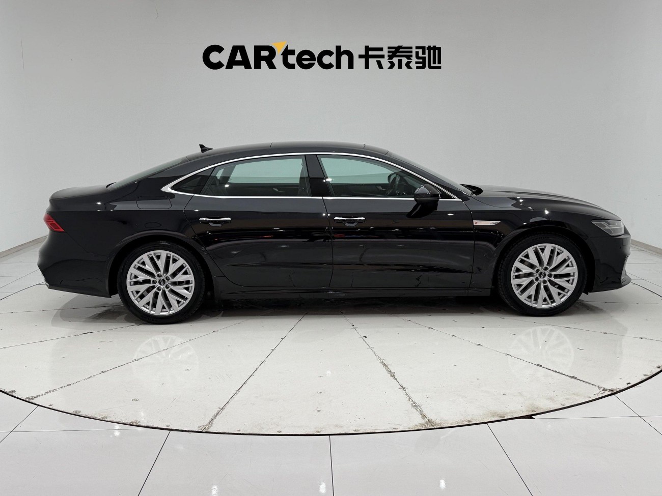 Audi A7L 45 TFSI 2024