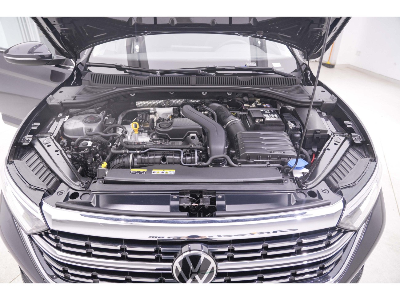 Volkswagen Sagitar 2025