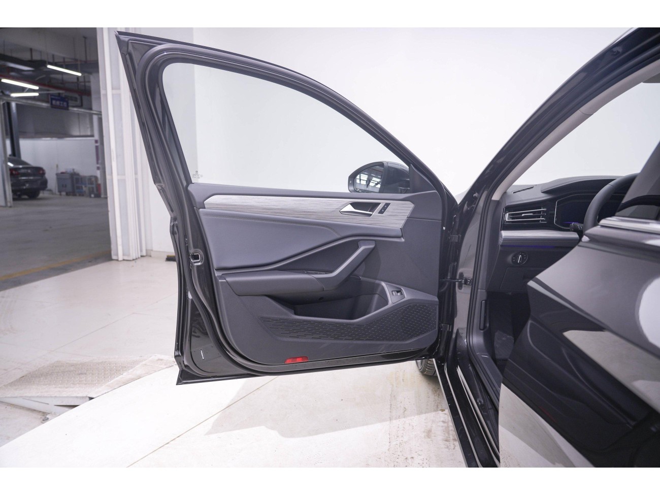 Volkswagen Sagitar 2025