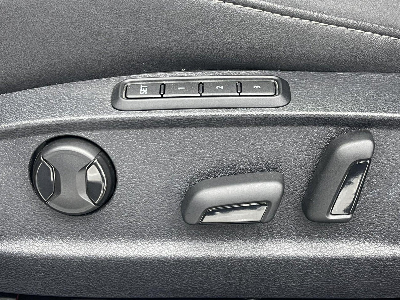 Volkswagen CC 2024