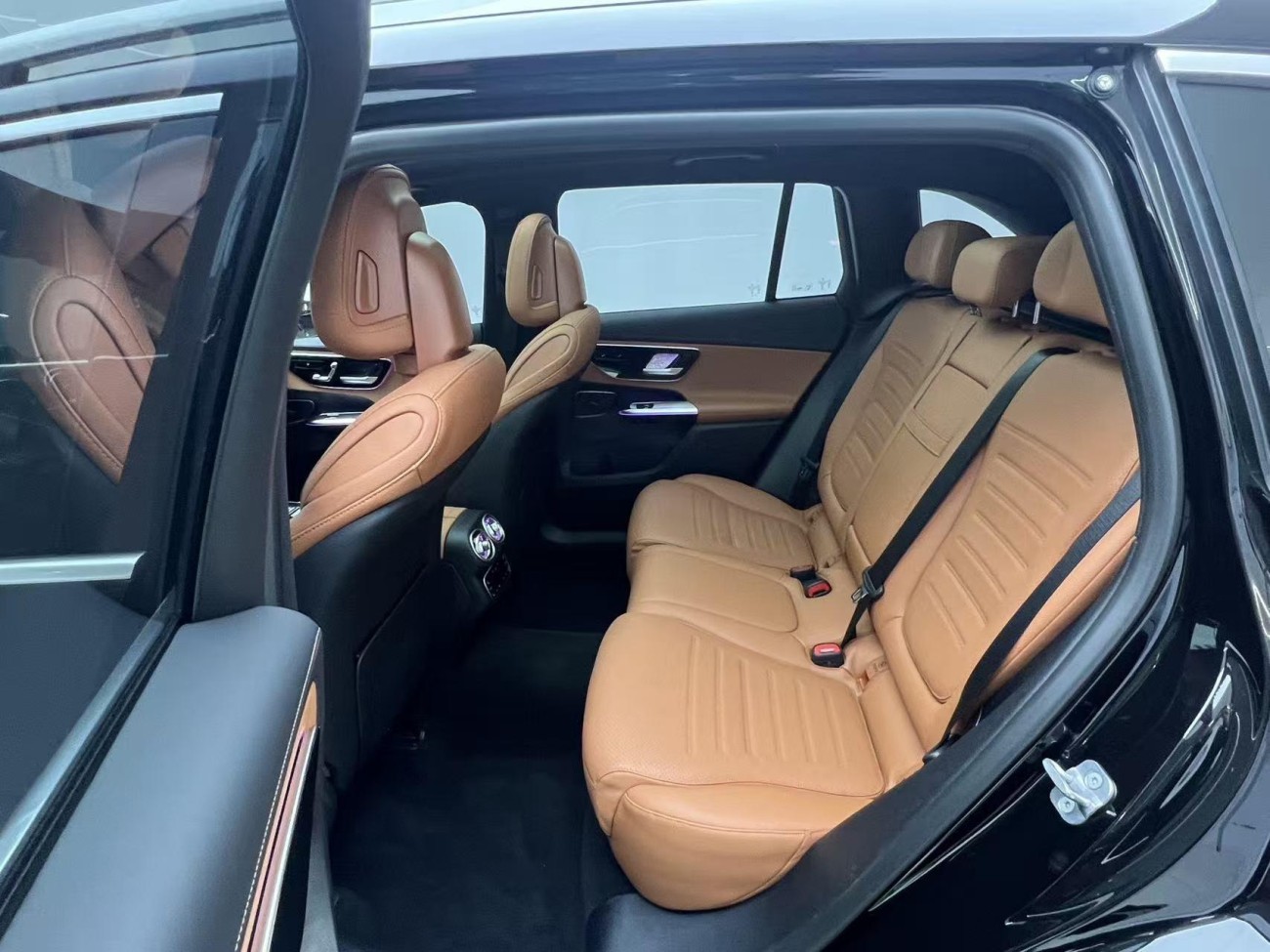 Mercedes-Benz GLC 300 L 2024