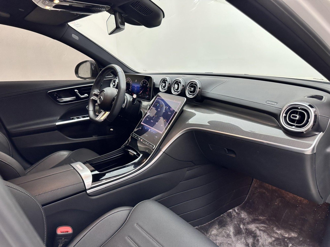 Mercedes-Benz C 260 L 2023