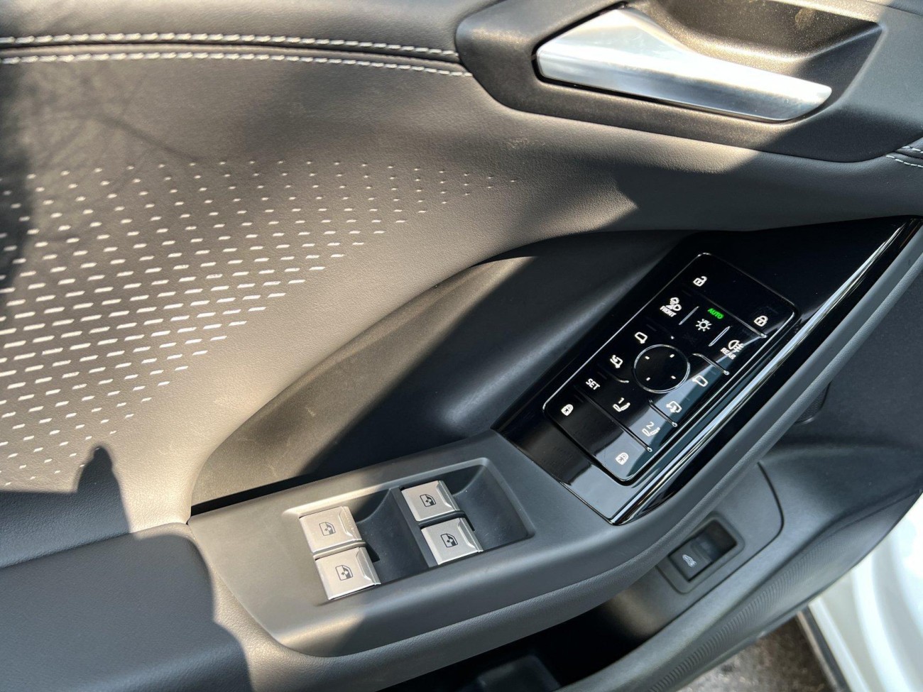 Audi e-tron 2025