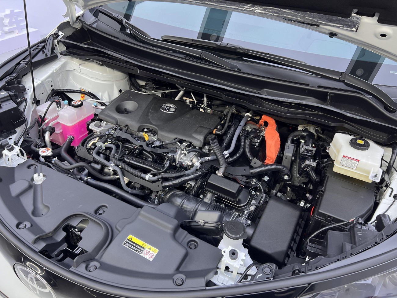 Toyota Granvia 2024