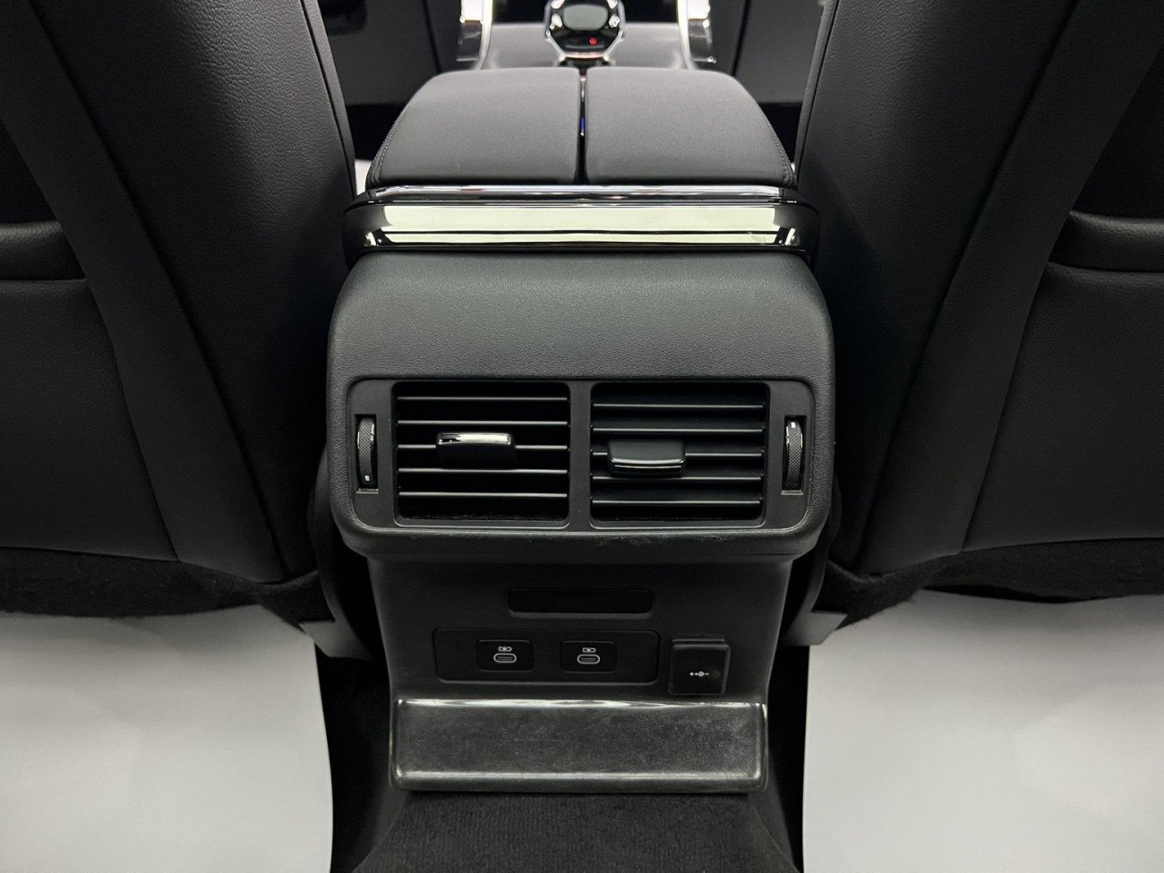 Land Rover Range Rover 2024
