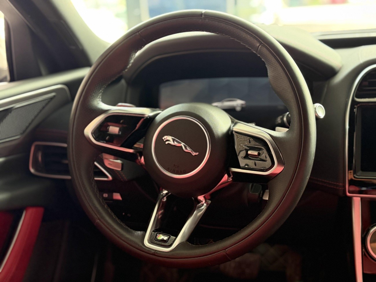 Jaguar XEL 2022