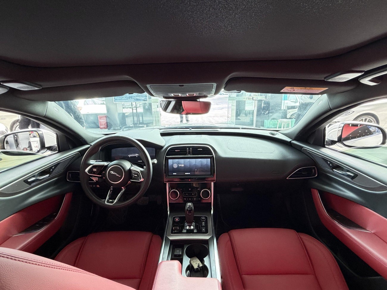 Jaguar XEL 2022