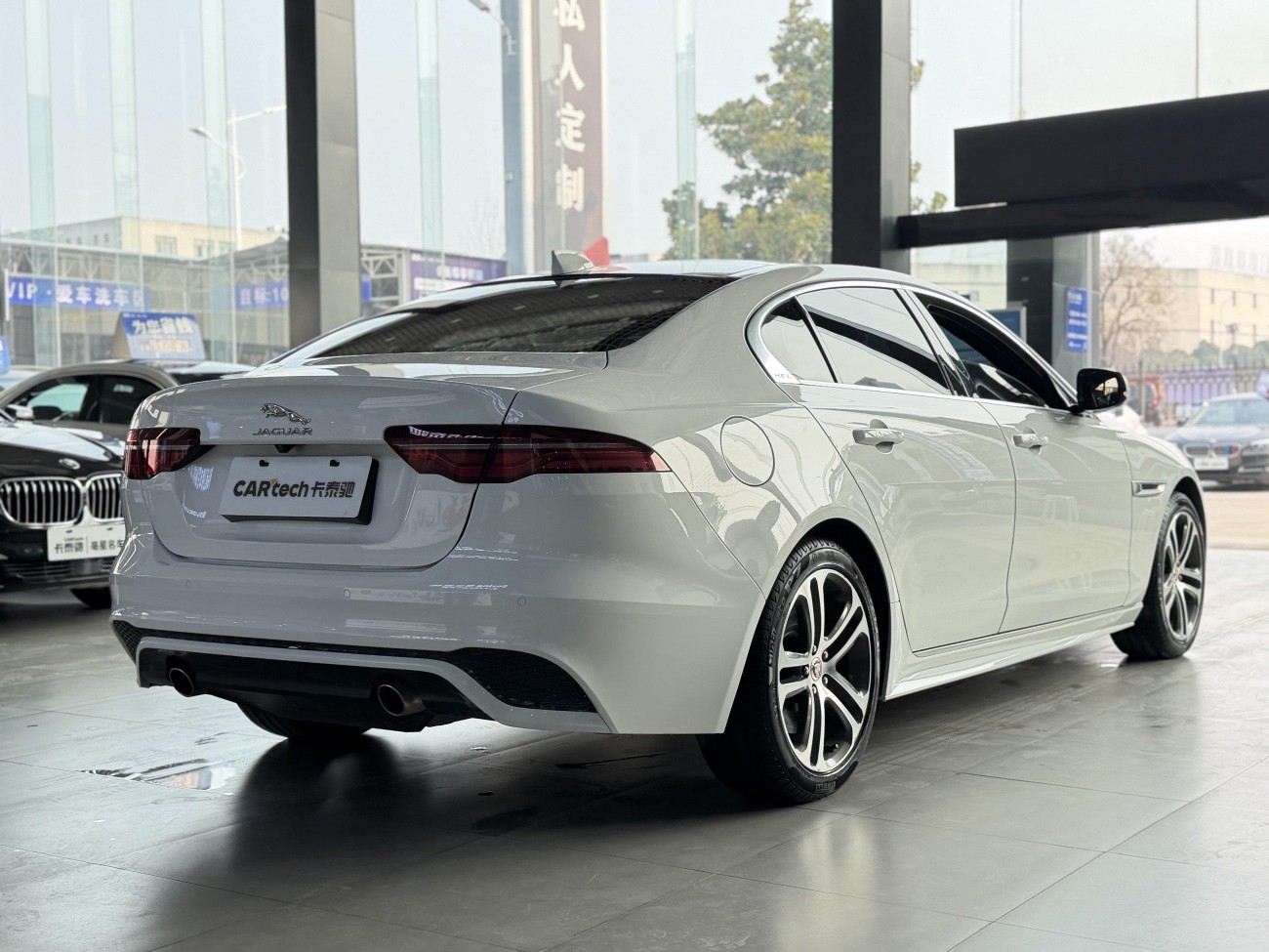 Jaguar XEL 2022