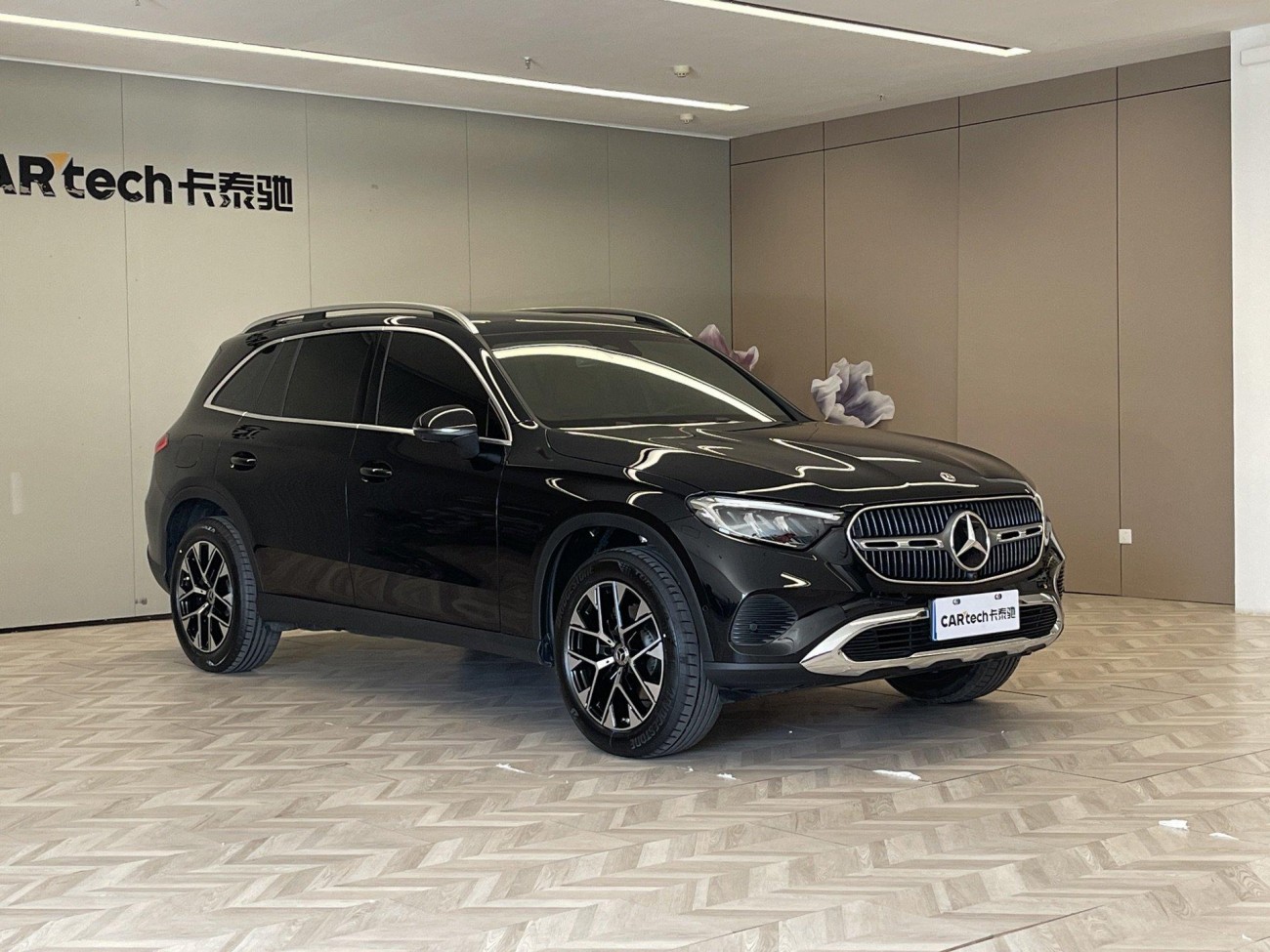 Mercedes-Benz GLC 260 L 2026