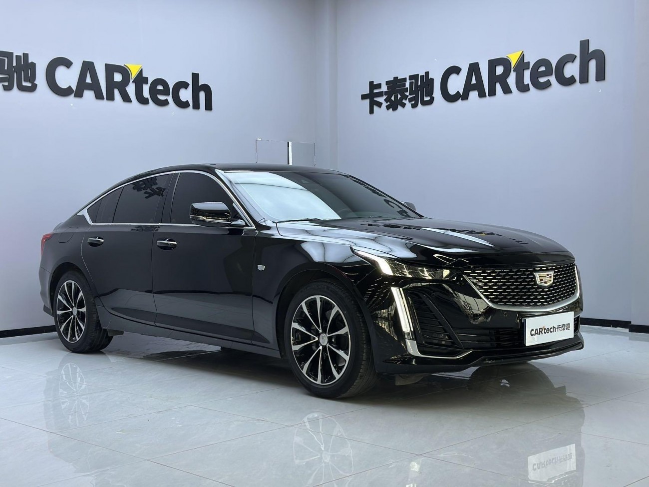 Cadillac CT5 2023