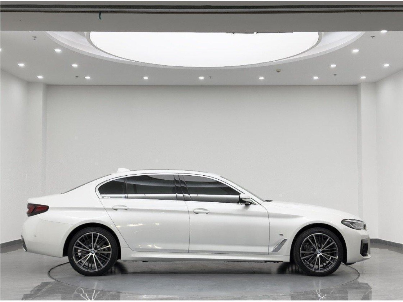 BMW 530Li 2022