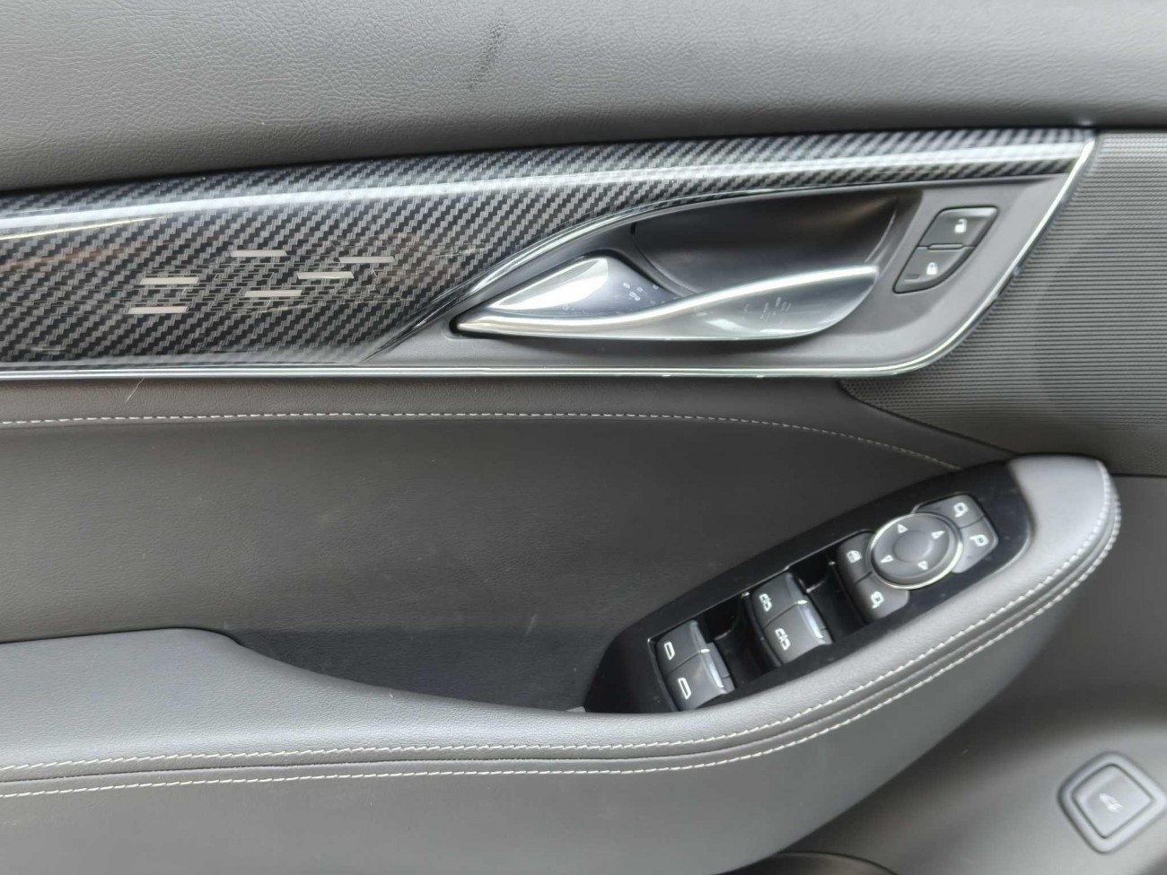 Cadillac CT5 2023