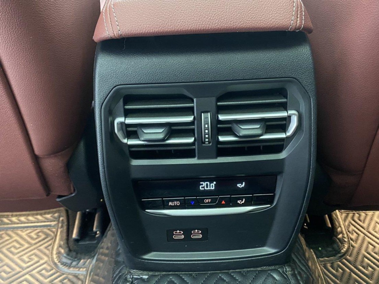 BMW 325Li 2024