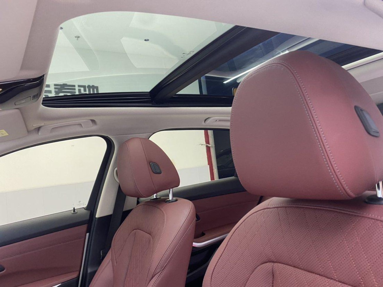 BMW 325Li 2024