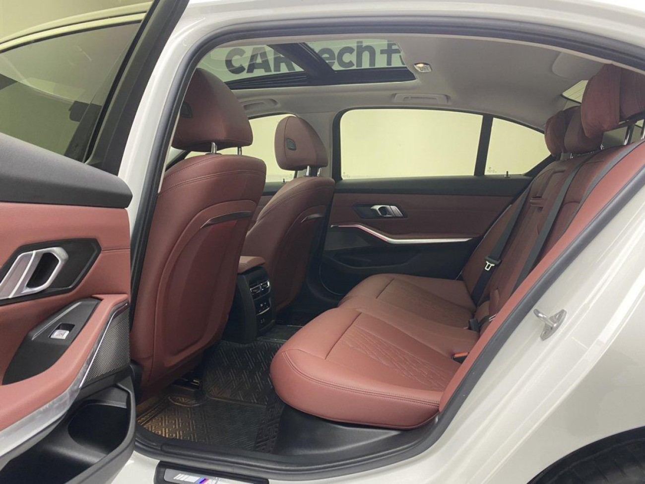 BMW 325Li 2024