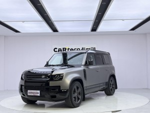 Land Rover Defender 2024
