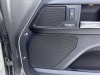 Land Rover Defender 2024