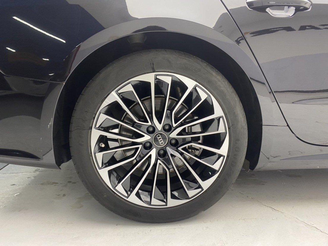 Audi A7L 45 TFSI 2024