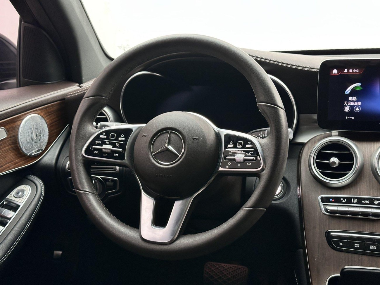 Mercedes-Benz GLC 300 L 2021