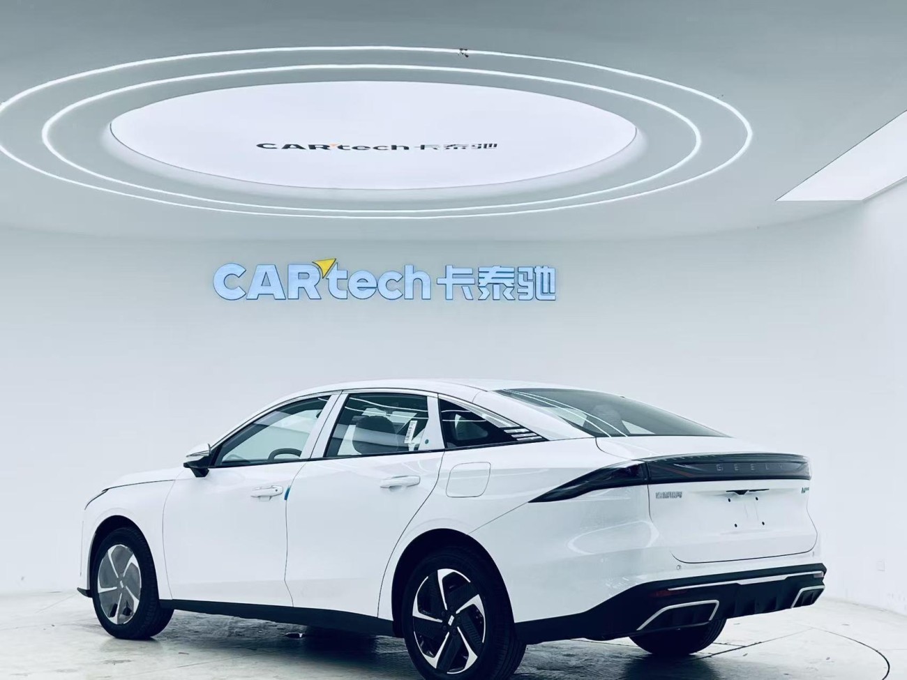 Geely Galaxy Galaxy L6 2025