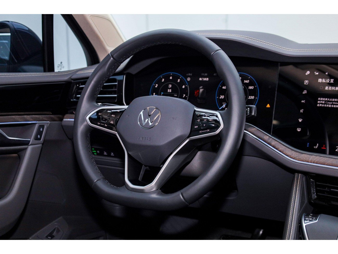 Volkswagen Touareg 2025