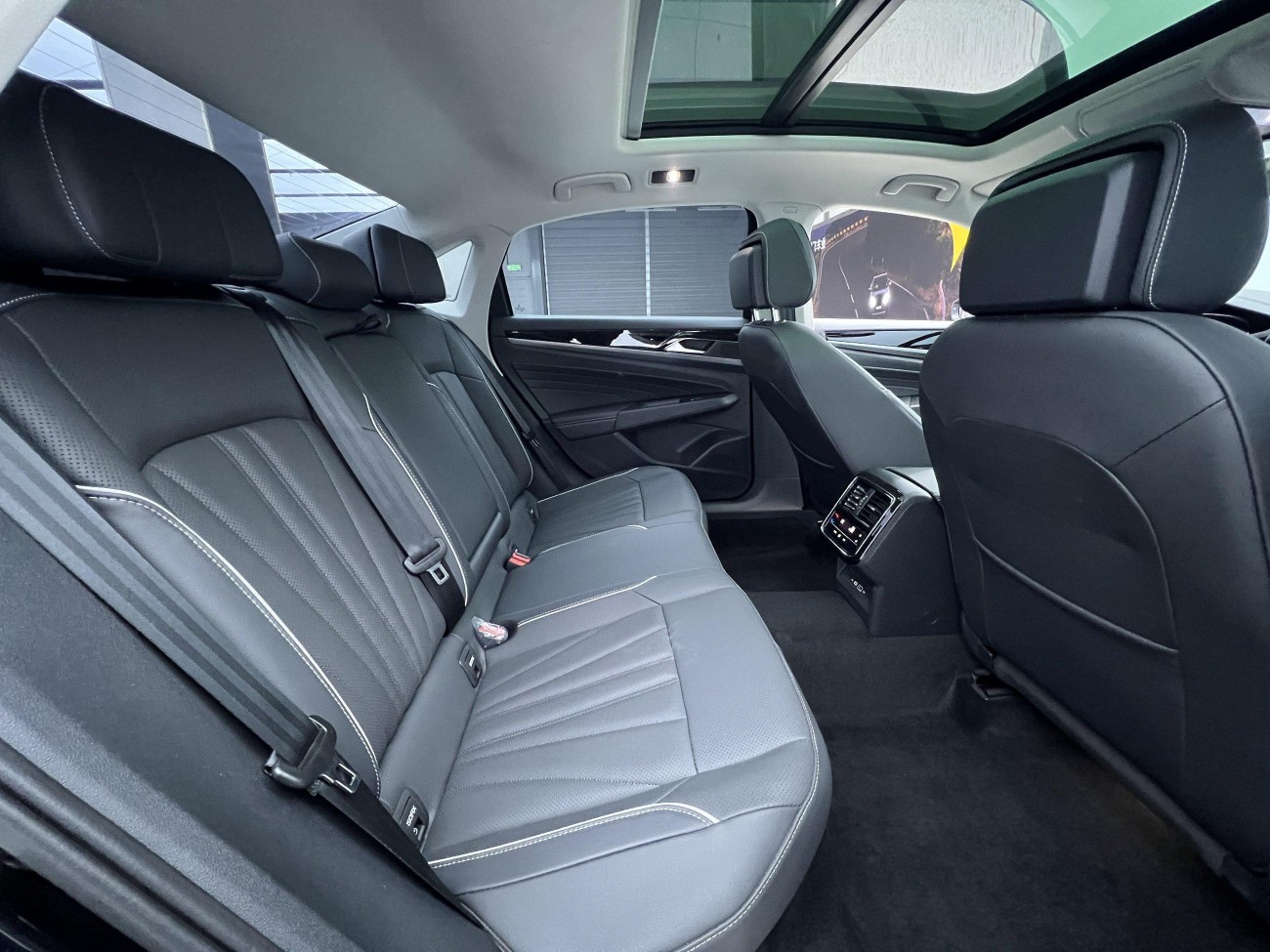 Volkswagen Passat 2024