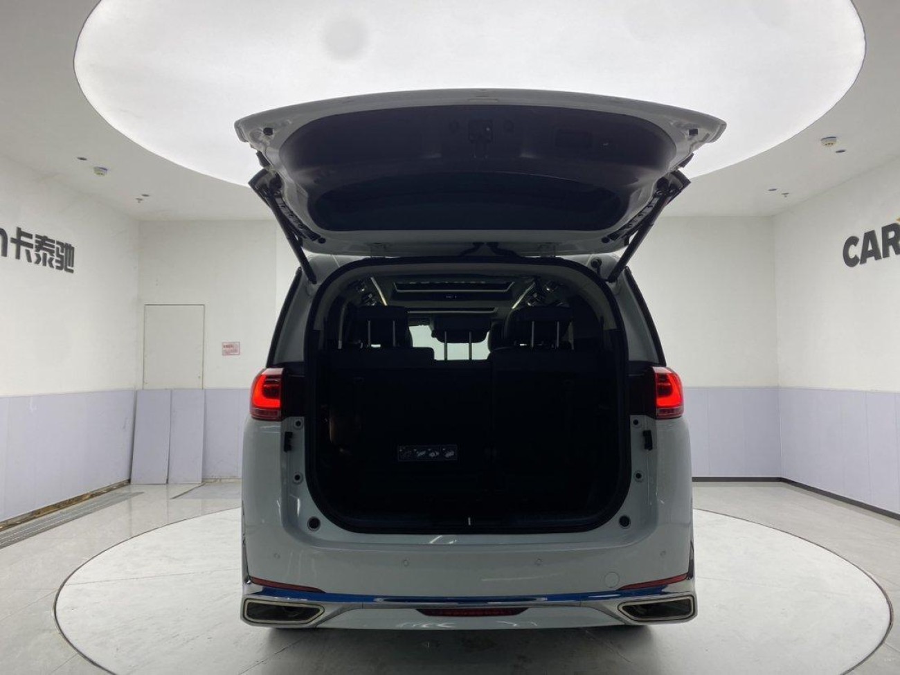 Trumpchi M8 2023