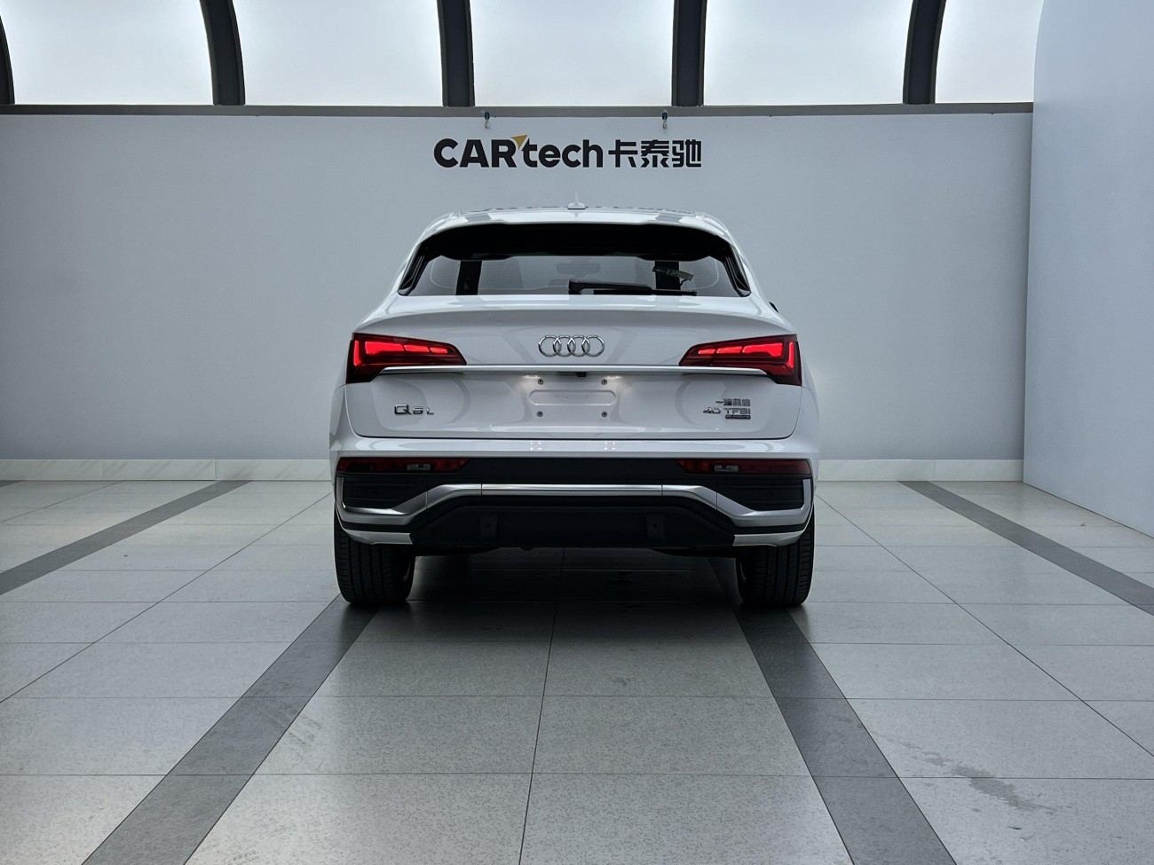 Audi Q5L 2022