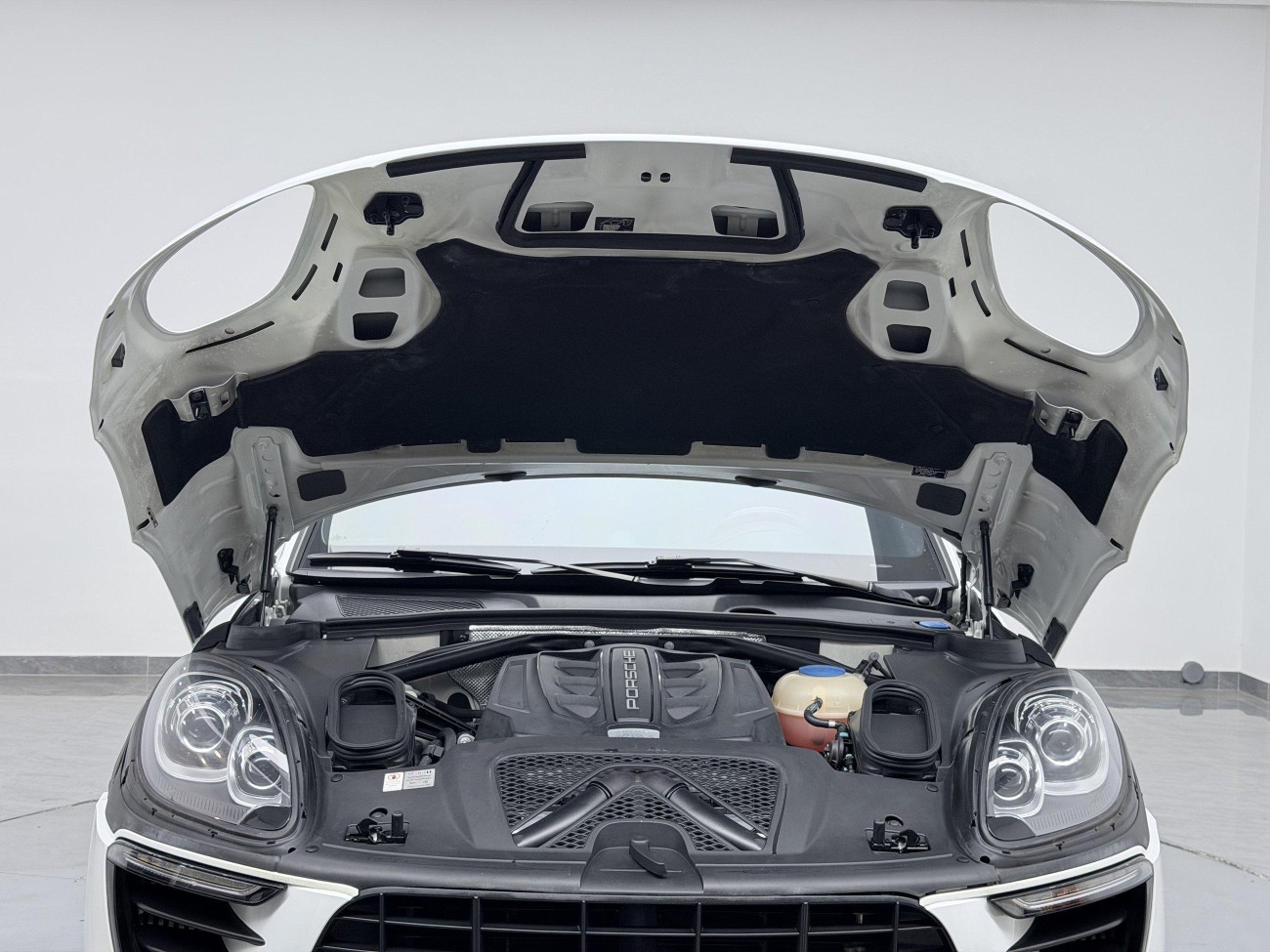 Porsche Macan 2016