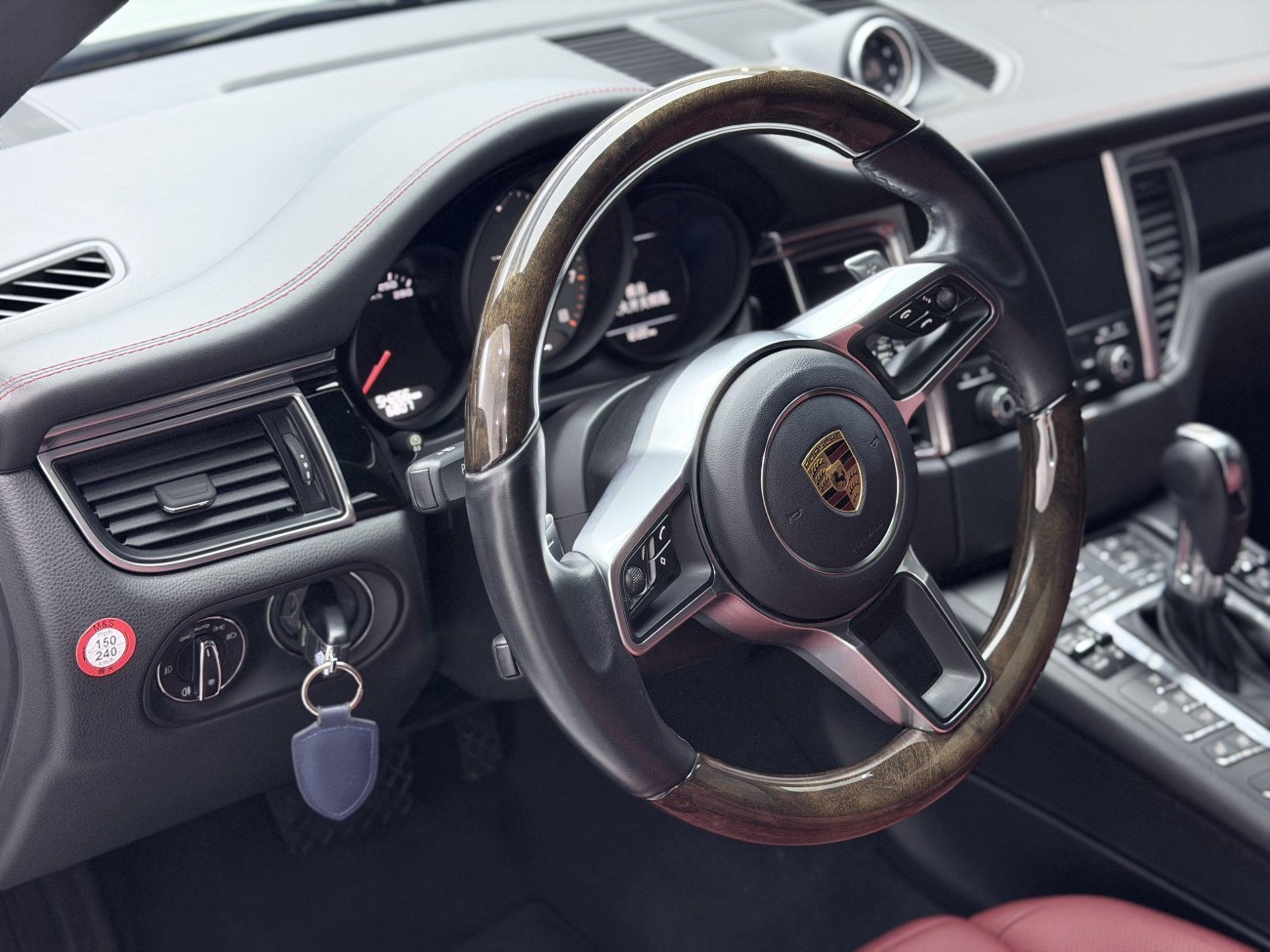 Porsche Macan 2016