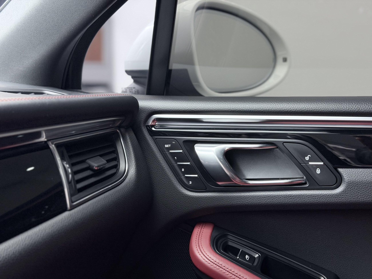 Porsche Macan 2016