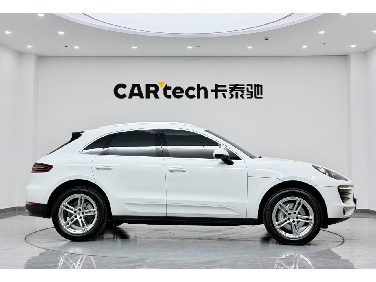 Porsche Macan 2016