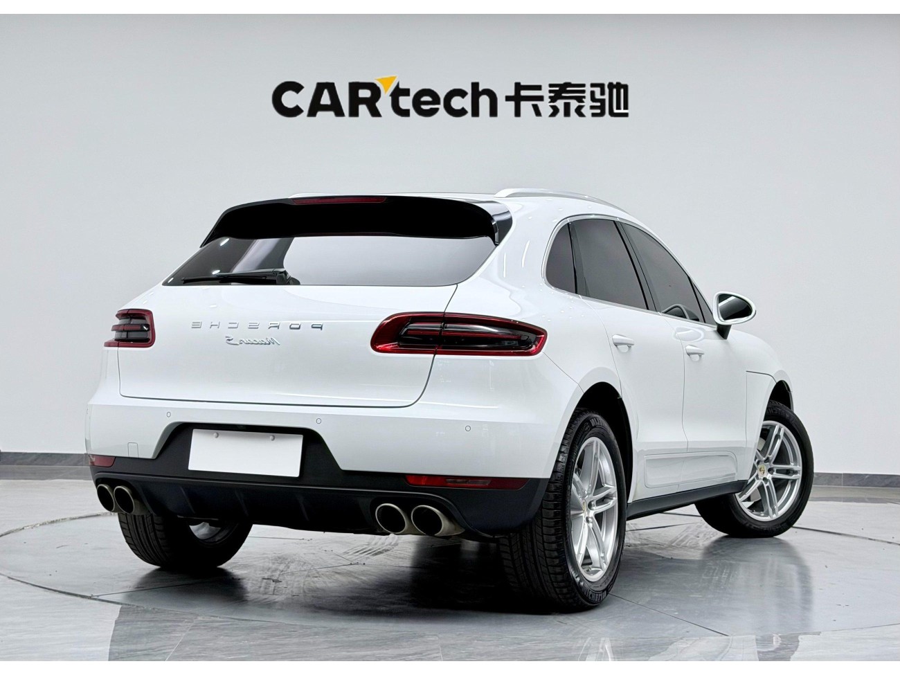 Porsche Macan 2016