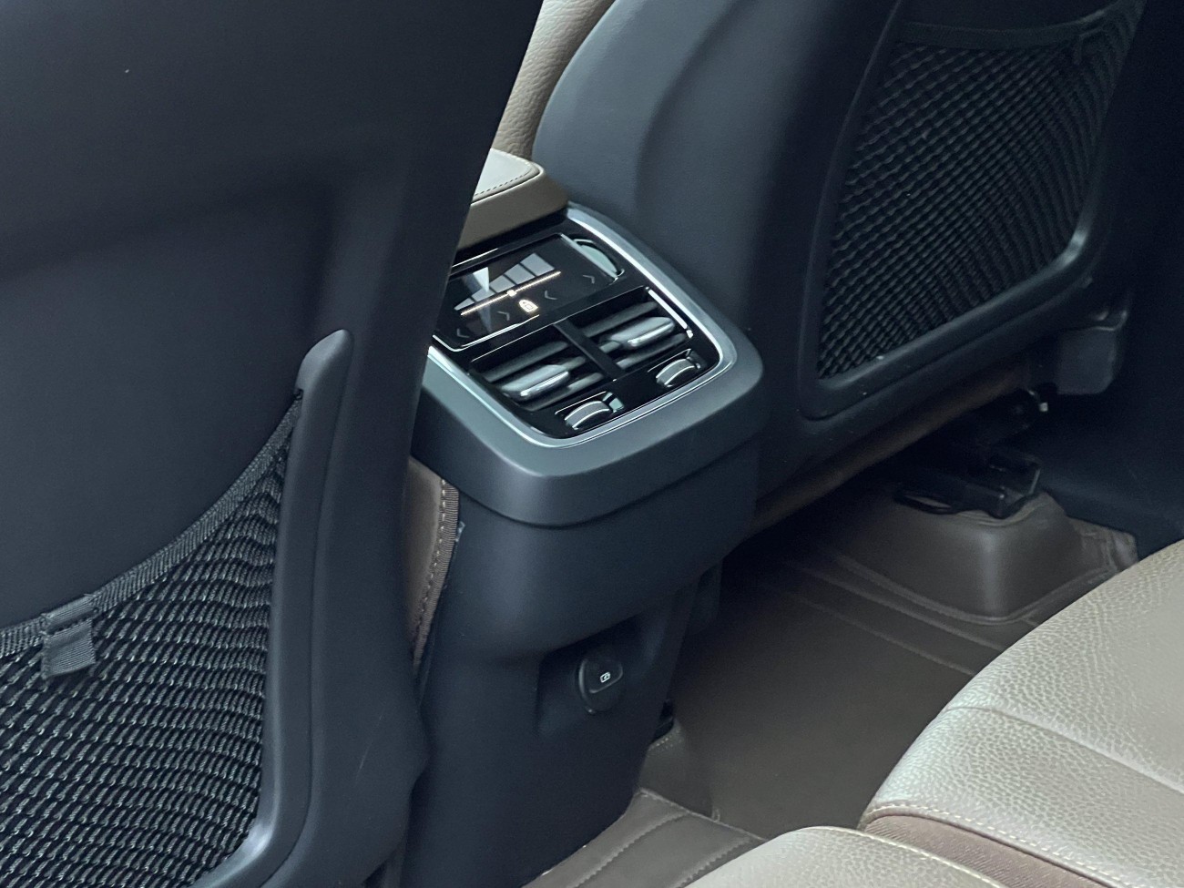 Volvo XC90 2024